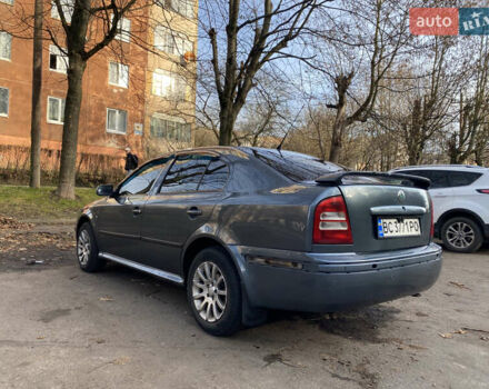 Серый Шкода Октавия, объемом двигателя 1.78 л и пробегом 300 тыс. км за 4500 $, фото 3 на Automoto.ua