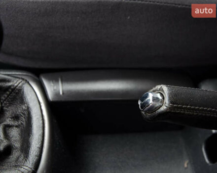 Серый Шкода Октавия, объемом двигателя 1.6 л и пробегом 250 тыс. км за 5600 $, фото 45 на Automoto.ua