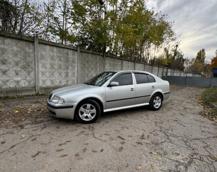 Шкода Октавия 2004 в Одессе на Automoto.ua Серый Шкода Октавия, объемом двигателя 1.6 л и пробегом 249 тыс. км за 4000 $, фото 1 на Automoto.ua