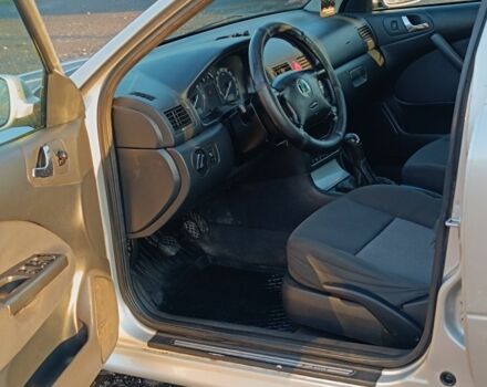 Серый Шкода Октавия, объемом двигателя 1.9 л и пробегом 285 тыс. км за 2500 $, фото 8 на Automoto.ua