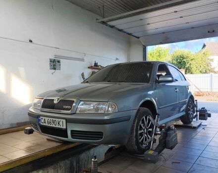 Сірий Шкода Октавія, об'ємом двигуна 1.6 л та пробігом 207 тис. км за 6000 $, фото 4 на Automoto.ua