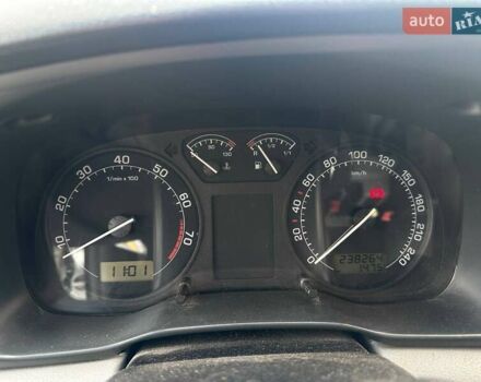 Серый Шкода Октавия, объемом двигателя 1.6 л и пробегом 238 тыс. км за 3800 $, фото 15 на Automoto.ua