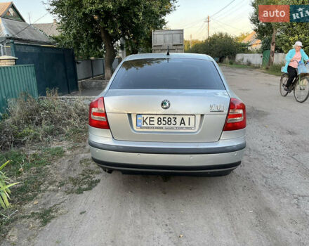 Шкода Октавия 2004 в Верхнеднепровске на Automoto.ua Серый Шкода Октавия, объемом двигателя 1.6 л и пробегом 180 тыс. км за 6000 $, фото 3 на Automoto.ua