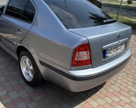 Серый Шкода Октавия, объемом двигателя 1.6 л и пробегом 145 тыс. км за 4800 $, фото 2 на Automoto.ua
