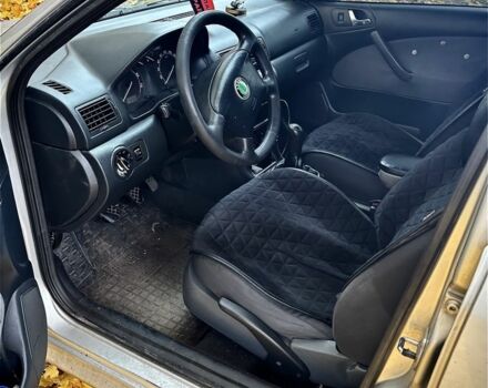 Сірий Шкода Октавія, об'ємом двигуна 1.6 л та пробігом 3 тис. км за 4100 $, фото 7 на Automoto.ua