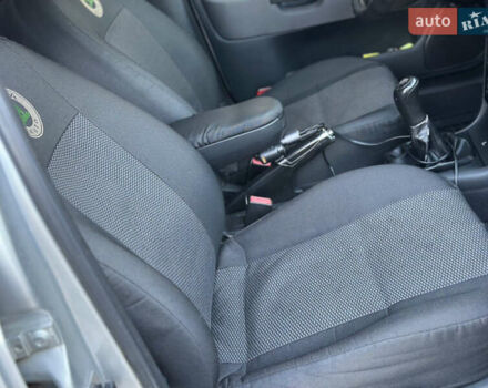 Серый Шкода Октавия, объемом двигателя 1.6 л и пробегом 168 тыс. км за 5399 $, фото 37 на Automoto.ua