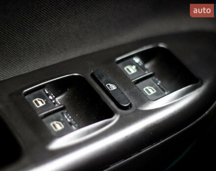 Шкода Октавия 2004 в Кременце на Automoto.ua Серый Шкода Октавия, объемом двигателя 1.97 л и пробегом 320 тыс. км за 5250 $, фото 33 на Automoto.ua