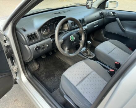 Сірий Шкода Октавія, об'ємом двигуна 1.6 л та пробігом 237 тис. км за 4850 $, фото 5 на Automoto.ua