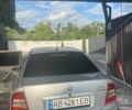 Серый Шкода Октавия, объемом двигателя 1.6 л и пробегом 290 тыс. км за 3900 $, фото 3 на Automoto.ua