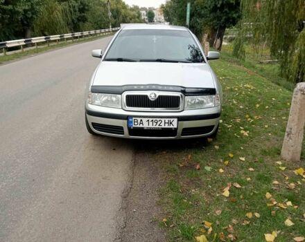 Шкода Октавия 2004 в Петрово на Automoto.ua Серый Шкода Октавия, объемом двигателя 1.6 л и пробегом 1 тыс. км за 5300 $, фото 1 на Automoto.ua