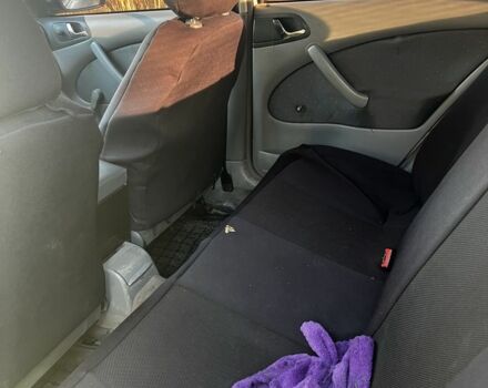 Серый Шкода Октавия, объемом двигателя 1.6 л и пробегом 290 тыс. км за 3900 $, фото 2 на Automoto.ua