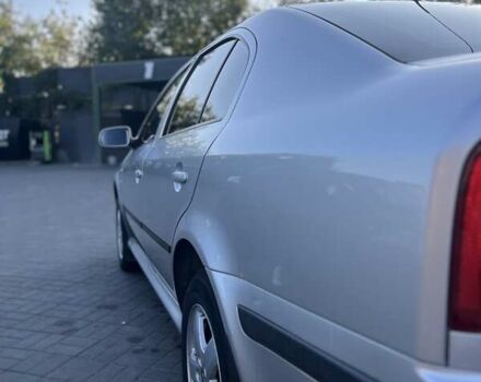 Сірий Шкода Октавія, об'ємом двигуна 2 л та пробігом 293 тис. км за 5000 $, фото 2 на Automoto.ua