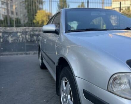 Сірий Шкода Октавія, об'ємом двигуна 2 л та пробігом 293 тис. км за 5000 $, фото 3 на Automoto.ua