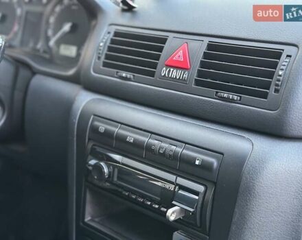Серый Шкода Октавия, объемом двигателя 1.6 л и пробегом 169 тыс. км за 5500 $, фото 34 на Automoto.ua