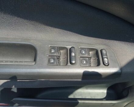 Серый Шкода Октавия, объемом двигателя 1.6 л и пробегом 200 тыс. км за 4750 $, фото 7 на Automoto.ua