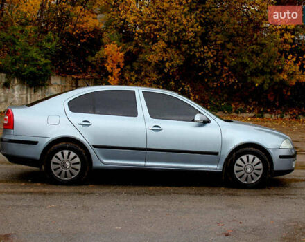 Шкода Октавия 2004 в Кременце на Automoto.ua Серый Шкода Октавия, объемом двигателя 1.97 л и пробегом 320 тыс. км за 5250 $, фото 15 на Automoto.ua