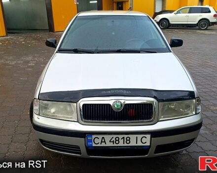 Серый Шкода Октавия, объемом двигателя 1.6 л и пробегом 255 тыс. км за 4500 $, фото 1 на Automoto.ua