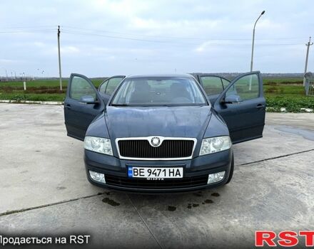 Серый Шкода Октавия, объемом двигателя 1.6 л и пробегом 206 тыс. км за 5600 $, фото 3 на Automoto.ua