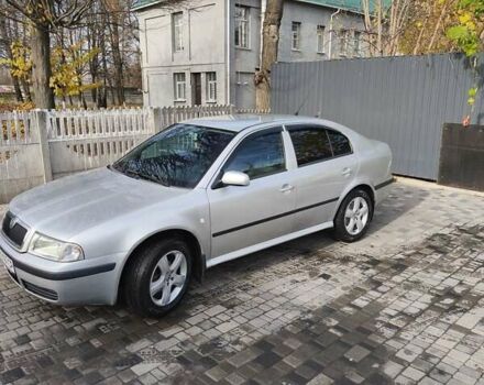 Серый Шкода Октавия, объемом двигателя 1.6 л и пробегом 217 тыс. км за 4900 $, фото 6 на Automoto.ua