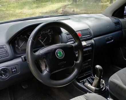 Серый Шкода Октавия, объемом двигателя 2 л и пробегом 300 тыс. км за 4500 $, фото 7 на Automoto.ua