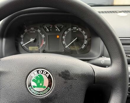 Сірий Шкода Октавія, об'ємом двигуна 1.6 л та пробігом 250 тис. км за 5500 $, фото 11 на Automoto.ua