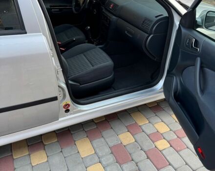 Серый Шкода Октавия, объемом двигателя 1.6 л и пробегом 160 тыс. км за 6000 $, фото 10 на Automoto.ua