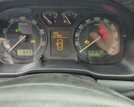 Серый Шкода Октавия, объемом двигателя 1.6 л и пробегом 300 тыс. км за 4500 $, фото 23 на Automoto.ua