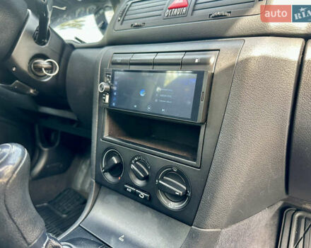 Сірий Шкода Октавія, об'ємом двигуна 1.6 л та пробігом 211 тис. км за 6250 $, фото 14 на Automoto.ua
