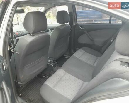 Серый Шкода Октавия, объемом двигателя 1.6 л и пробегом 325 тыс. км за 4500 $, фото 6 на Automoto.ua