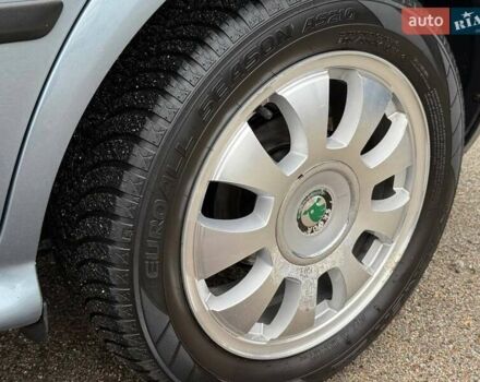 Серый Шкода Октавия, объемом двигателя 2 л и пробегом 159 тыс. км за 6500 $, фото 10 на Automoto.ua