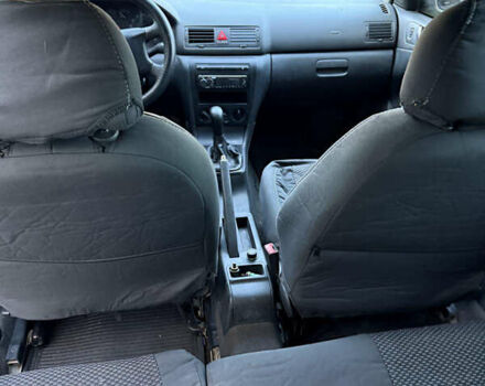 Серый Шкода Октавия, объемом двигателя 1.6 л и пробегом 402 тыс. км за 3500 $, фото 4 на Automoto.ua