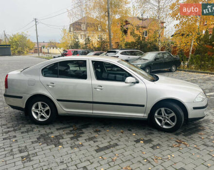Шкода Октавия 2005 в Полтаве на Automoto.ua Серый Шкода Октавия, объемом двигателя 1.6 л и пробегом 176 тыс. км за 6500 $, фото 4 на Automoto.ua