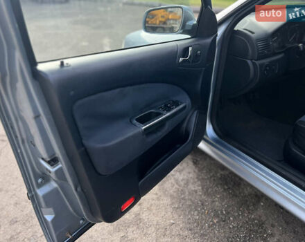 Серый Шкода Октавия, объемом двигателя 1.6 л и пробегом 255 тыс. км за 5999 $, фото 13 на Automoto.ua