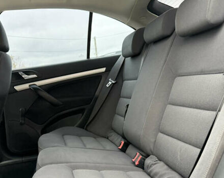 Серый Шкода Октавия, объемом двигателя 1.6 л и пробегом 220 тыс. км за 6350 $, фото 25 на Automoto.ua