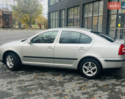 Шкода Октавия 2005 в Полтаве на Automoto.ua Серый Шкода Октавия, объемом двигателя 1.6 л и пробегом 176 тыс. км за 6500 $, фото 11 на Automoto.ua