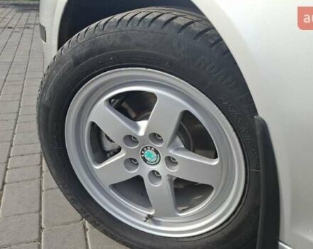 Серый Шкода Октавия, объемом двигателя 1.6 л и пробегом 192 тыс. км за 6150 $, фото 3 на Automoto.ua