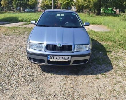 Сірий Шкода Октавія, об'ємом двигуна 1.6 л та пробігом 250 тис. км за 4000 $, фото 1 на Automoto.ua