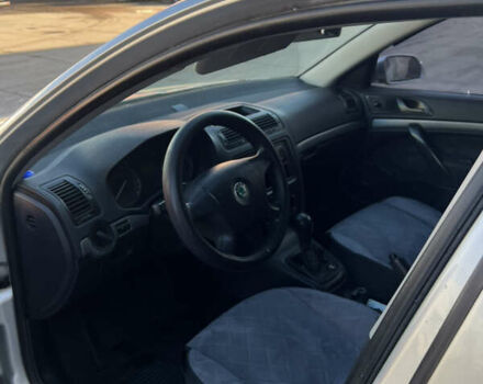 Серый Шкода Октавия, объемом двигателя 1.6 л и пробегом 200 тыс. км за 3999 $, фото 10 на Automoto.ua