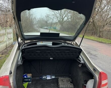 Сірий Шкода Октавія, об'ємом двигуна 1.6 л та пробігом 260 тис. км за 3999 $, фото 6 на Automoto.ua