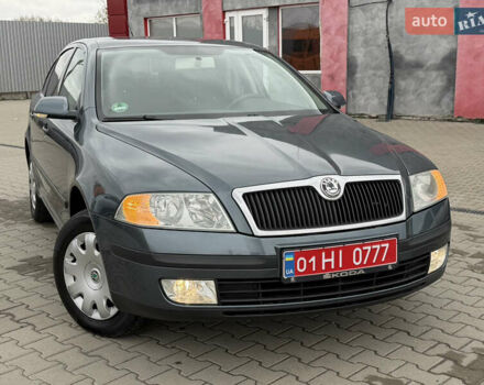 Серый Шкода Октавия, объемом двигателя 1.6 л и пробегом 220 тыс. км за 6350 $, фото 7 на Automoto.ua