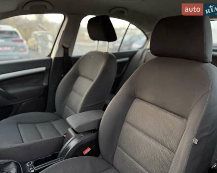 Сірий Шкода Октавія, об'ємом двигуна 1.6 л та пробігом 250 тис. км за 3850 $, фото 55 на Automoto.ua