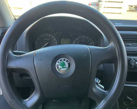 Серый Шкода Октавия, объемом двигателя 1.6 л и пробегом 200 тыс. км за 3999 $, фото 9 на Automoto.ua