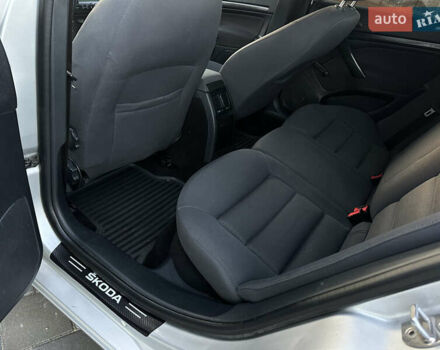 Сірий Шкода Октавія, об'ємом двигуна 1.6 л та пробігом 281 тис. км за 5500 $, фото 24 на Automoto.ua