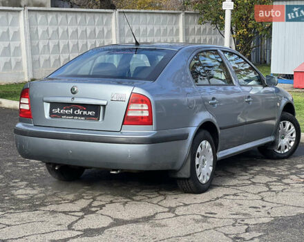 Серый Шкода Октавия, объемом двигателя 1.6 л и пробегом 255 тыс. км за 5999 $, фото 4 на Automoto.ua