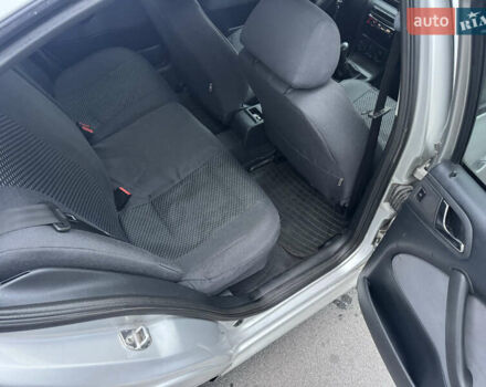 Серый Шкода Октавия, объемом двигателя 1.6 л и пробегом 267 тыс. км за 4700 $, фото 9 на Automoto.ua