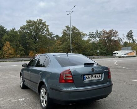 Сірий Шкода Октавія, об'ємом двигуна 2 л та пробігом 400 тис. км за 4900 $, фото 2 на Automoto.ua
