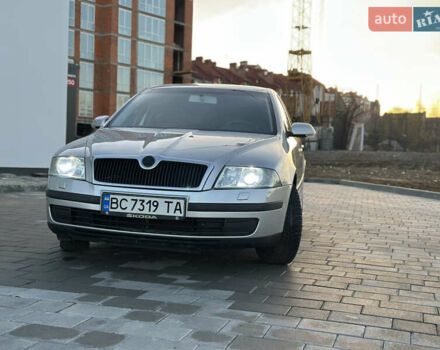 Сірий Шкода Октавія, об'ємом двигуна 1.6 л та пробігом 281 тис. км за 5500 $, фото 1 на Automoto.ua