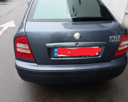 Серый Шкода Октавия, объемом двигателя 1.6 л и пробегом 325 тыс. км за 4800 $, фото 1 на Automoto.ua