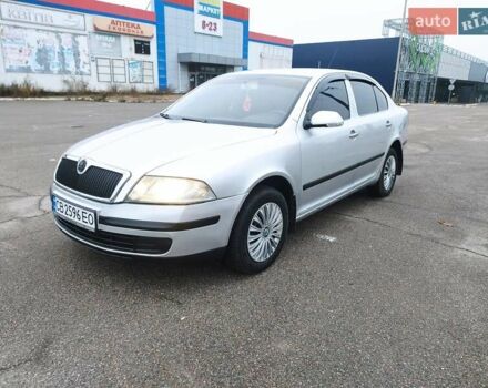 Серый Шкода Октавия, объемом двигателя 1.6 л и пробегом 250 тыс. км за 4600 $, фото 1 на Automoto.ua