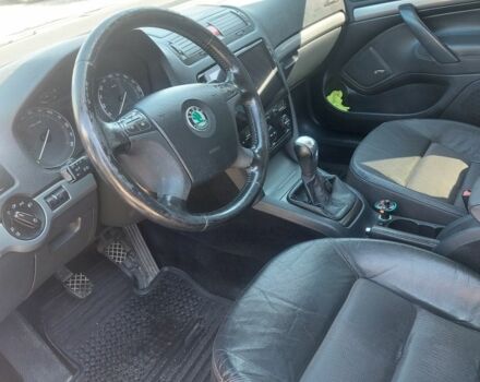 Сірий Шкода Октавія, об'ємом двигуна 2 л та пробігом 305 тис. км за 6300 $, фото 5 на Automoto.ua